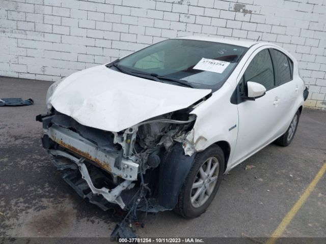 Photo 1 VIN: JTDKDTB35C1509943 - TOYOTA PRIUS C 