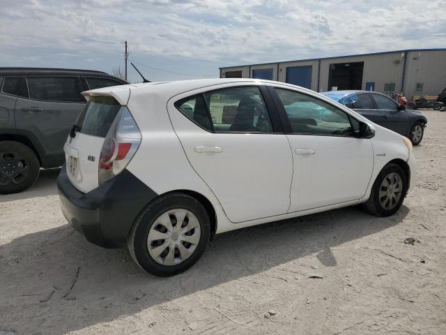 Photo 2 VIN: JTDKDTB35C1511501 - TOYOTA PRIUS C 