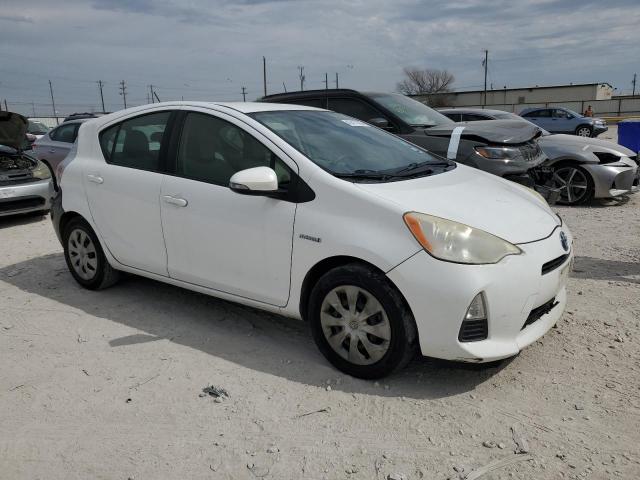 Photo 3 VIN: JTDKDTB35C1511501 - TOYOTA PRIUS C 