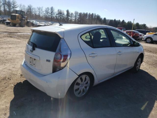 Photo 2 VIN: JTDKDTB35C1521297 - TOYOTA PRIUS C 