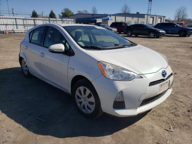 Photo 3 VIN: JTDKDTB35C1521297 - TOYOTA PRIUS C 