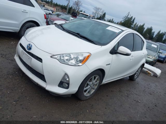 Photo 1 VIN: JTDKDTB35D1035333 - TOYOTA PRIUS C 