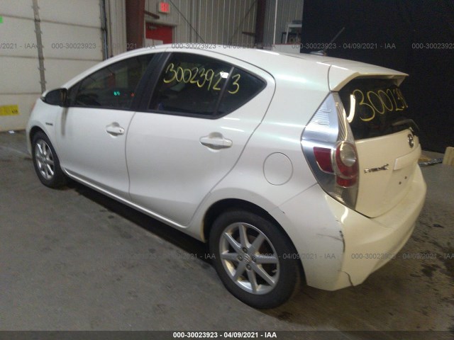 Photo 2 VIN: JTDKDTB35D1037387 - TOYOTA PRIUS C 