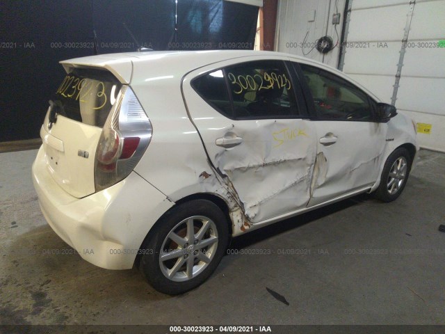 Photo 3 VIN: JTDKDTB35D1037387 - TOYOTA PRIUS C 