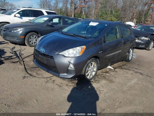 Photo 1 VIN: JTDKDTB35D1039897 - TOYOTA PRIUS C 