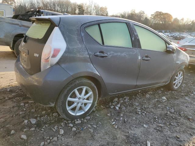 Photo 2 VIN: JTDKDTB35D1043674 - TOYOTA PRIUS 