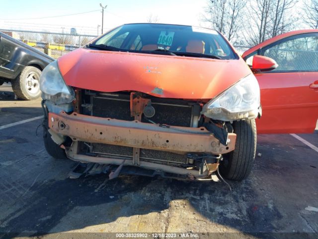 Photo 5 VIN: JTDKDTB35D1052892 - TOYOTA PRIUS C 