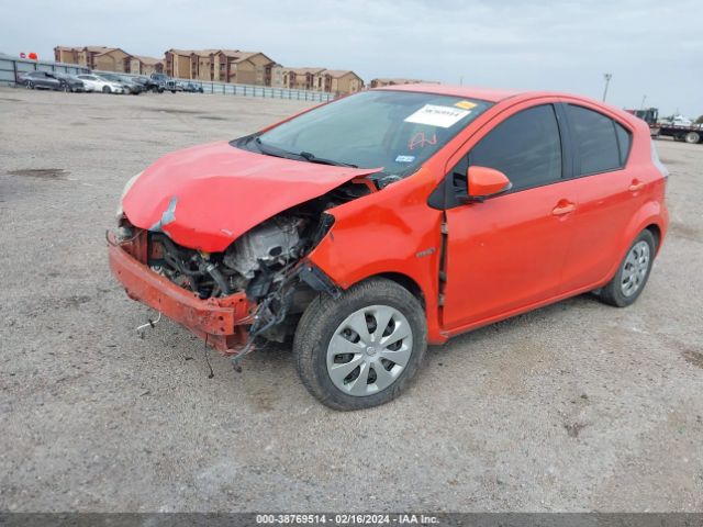 Photo 1 VIN: JTDKDTB35D1057056 - TOYOTA PRIUS C 