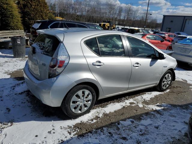 Photo 2 VIN: JTDKDTB35D1531698 - TOYOTA PRIUS 