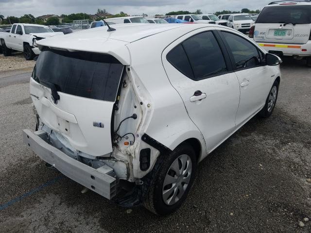 Photo 3 VIN: JTDKDTB35D1537355 - TOYOTA PRIUS C 