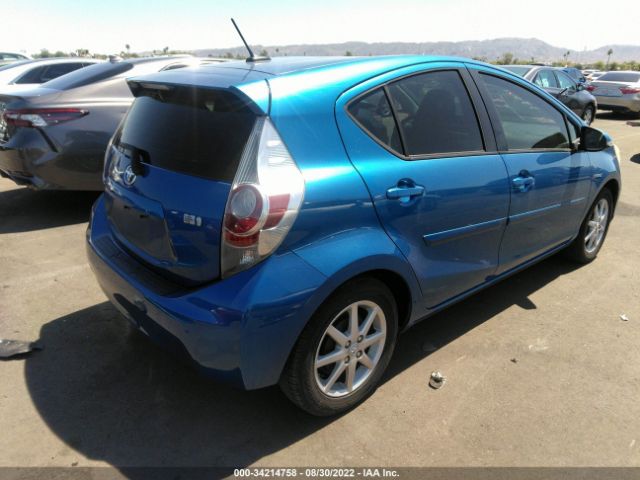 Photo 3 VIN: JTDKDTB35D1544922 - TOYOTA PRIUS C 