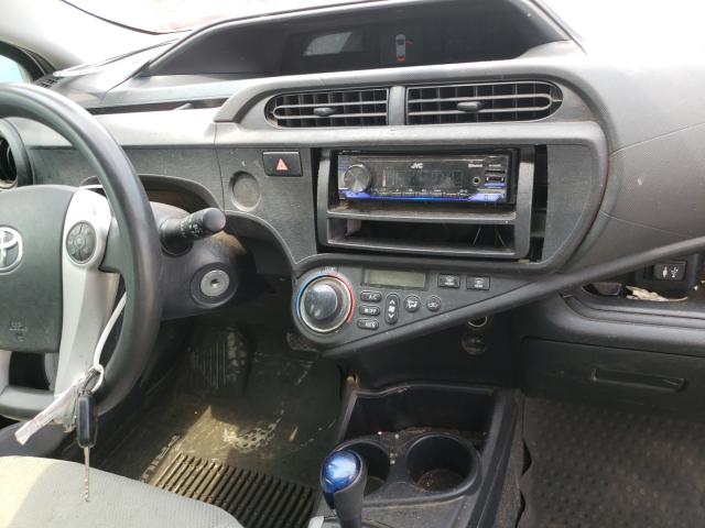 Photo 8 VIN: JTDKDTB35D1550395 - TOYOTA PRIUS C 