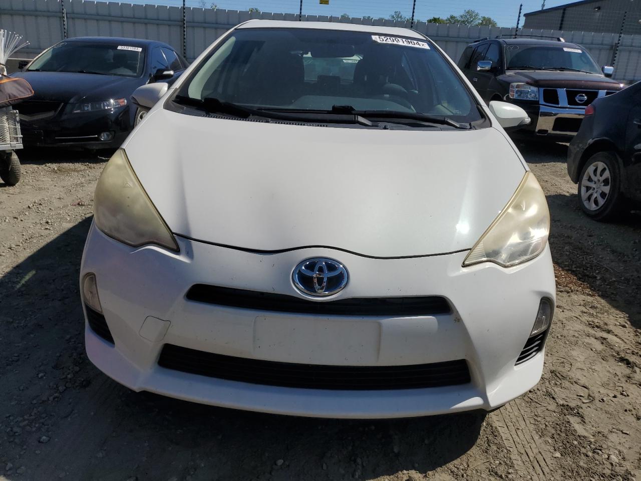 Photo 4 VIN: JTDKDTB35D1551272 - TOYOTA PRIUS 