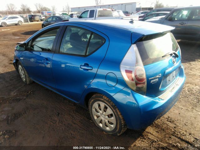 Photo 2 VIN: JTDKDTB35D1556391 - TOYOTA PRIUS C 