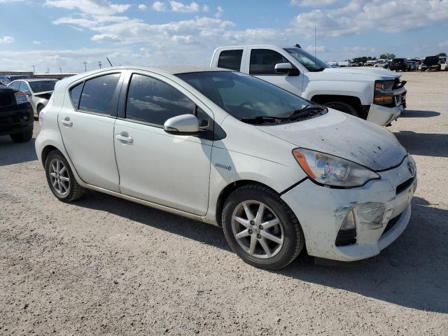 Photo 3 VIN: JTDKDTB35E1059715 - TOYOTA PRIUS C 