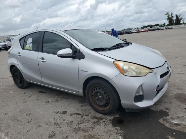 Photo 3 VIN: JTDKDTB35E1062551 - TOYOTA PRIUS C 