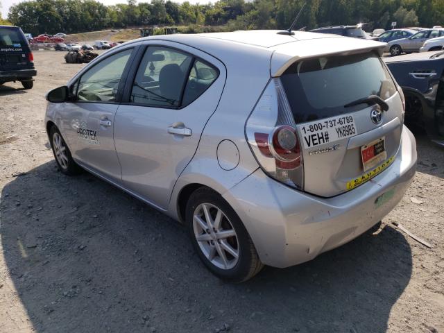 Photo 2 VIN: JTDKDTB35E1063408 - TOYOTA PRIUS C 