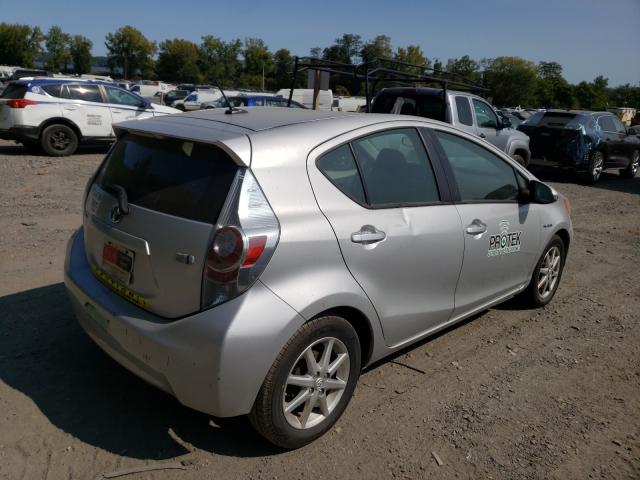 Photo 3 VIN: JTDKDTB35E1063408 - TOYOTA PRIUS C 