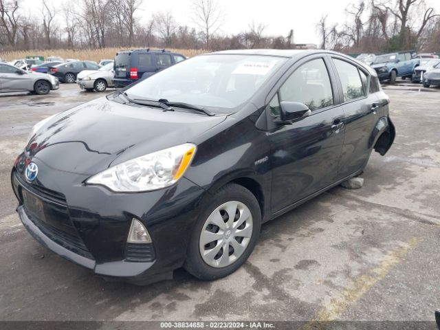 Photo 1 VIN: JTDKDTB35E1068222 - TOYOTA PRIUS C 