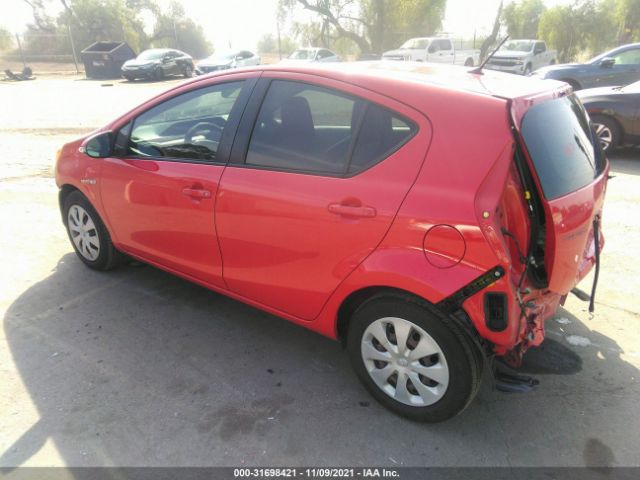 Photo 2 VIN: JTDKDTB35E1074697 - TOYOTA PRIUS C 