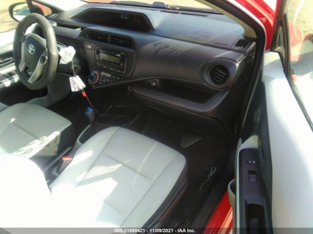 Photo 4 VIN: JTDKDTB35E1074697 - TOYOTA PRIUS C 