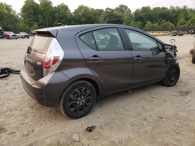 Photo 2 VIN: JTDKDTB35E1082606 - TOYOTA PRIUS C 