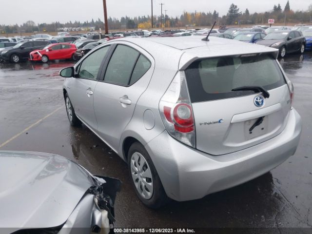 Photo 2 VIN: JTDKDTB35E1557963 - TOYOTA PRIUS C 