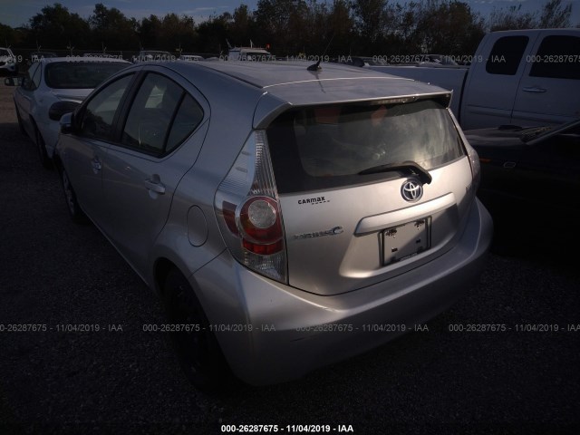 Photo 2 VIN: JTDKDTB35E1558739 - TOYOTA PRIUS C 