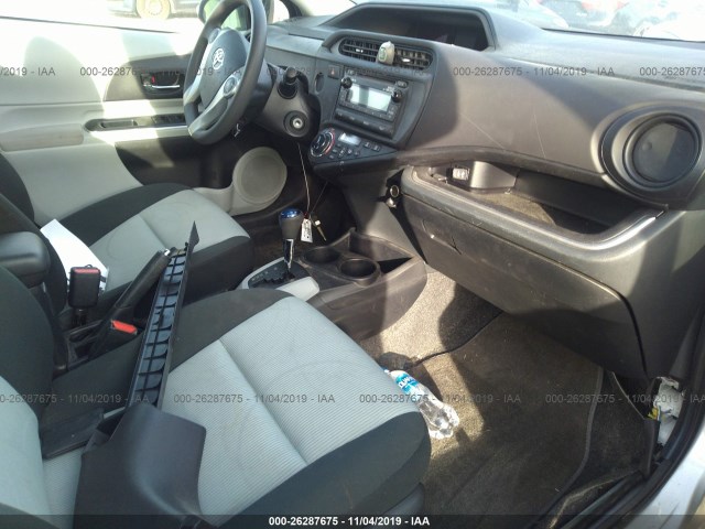 Photo 4 VIN: JTDKDTB35E1558739 - TOYOTA PRIUS C 