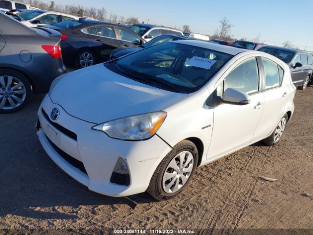 Photo 1 VIN: JTDKDTB35E1562208 - TOYOTA PRIUS C 