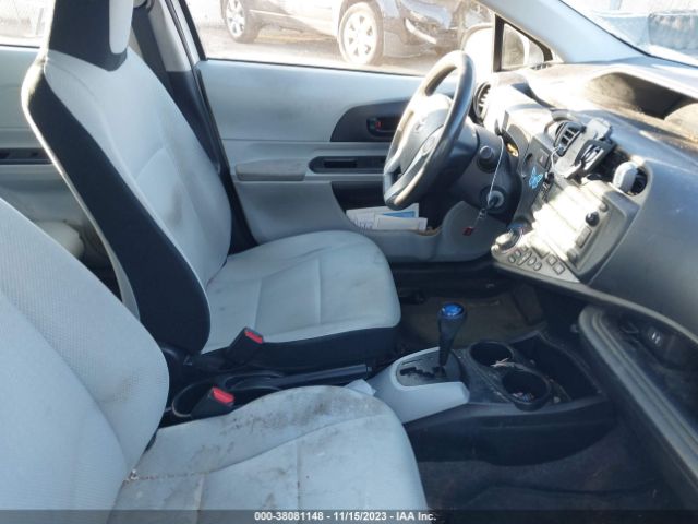 Photo 4 VIN: JTDKDTB35E1562208 - TOYOTA PRIUS C 