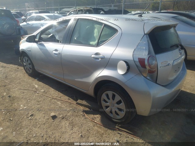 Photo 2 VIN: JTDKDTB35E1563830 - TOYOTA PRIUS C 