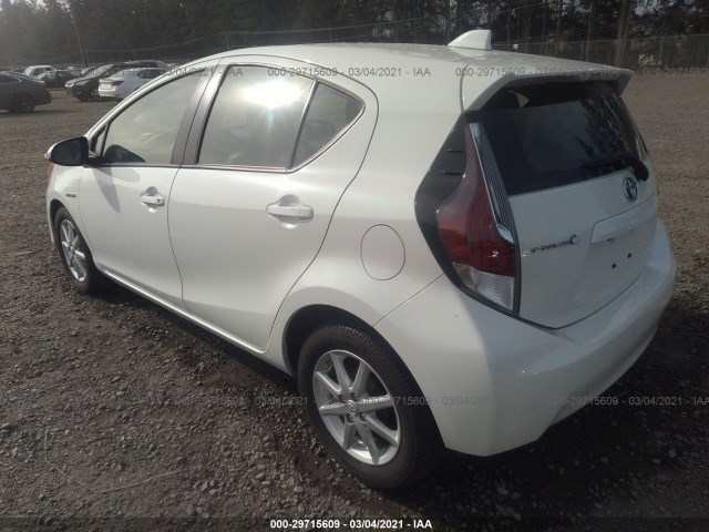 Photo 2 VIN: JTDKDTB35F1094935 - TOYOTA PRIUS C 