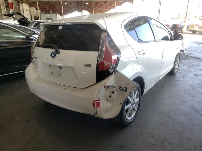 Photo 3 VIN: JTDKDTB35F1098077 - TOYOTA PRIUS C 