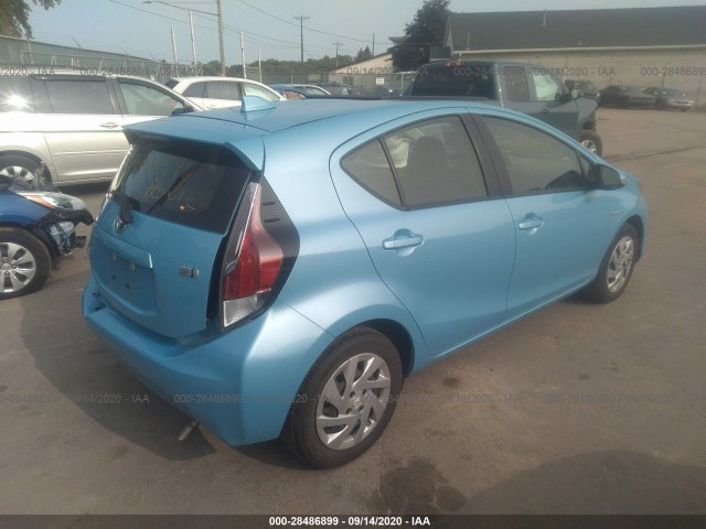 Photo 3 VIN: JTDKDTB35F1111300 - TOYOTA PRIUS C 