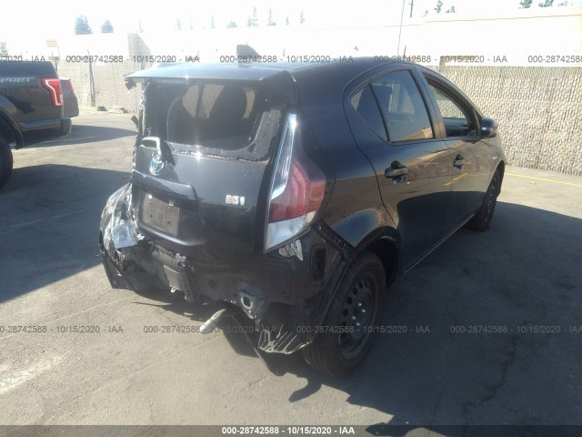 Photo 3 VIN: JTDKDTB35G1115882 - TOYOTA PRIUS C 