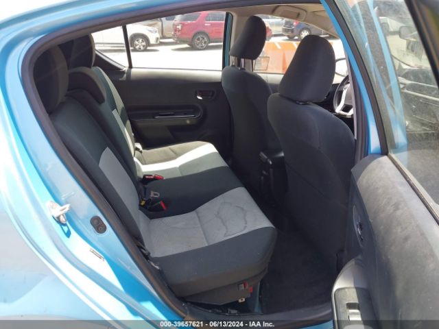 Photo 7 VIN: JTDKDTB35G1115901 - TOYOTA PRIUS C 