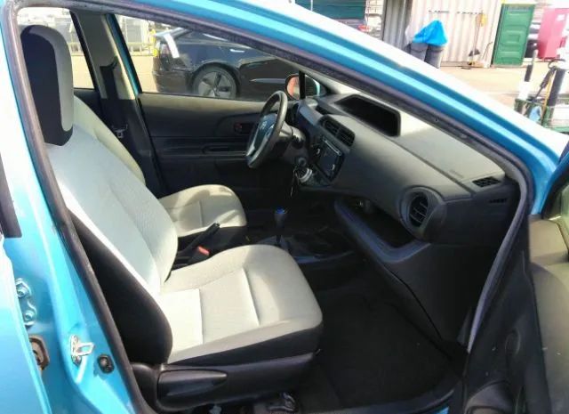 Photo 4 VIN: JTDKDTB35G1122914 - TOYOTA PRIUS C 