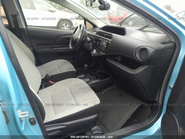 Photo 4 VIN: JTDKDTB35G1126588 - TOYOTA PRIUS C 