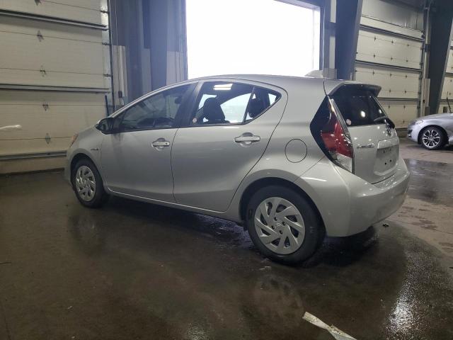 Photo 1 VIN: JTDKDTB35G1137137 - TOYOTA PRIUS 