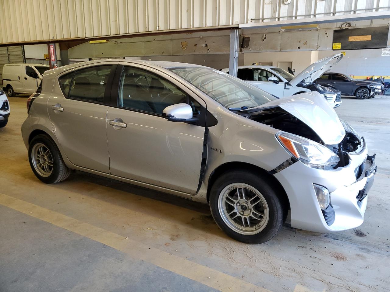 Photo 3 VIN: JTDKDTB35G1137333 - TOYOTA PRIUS 