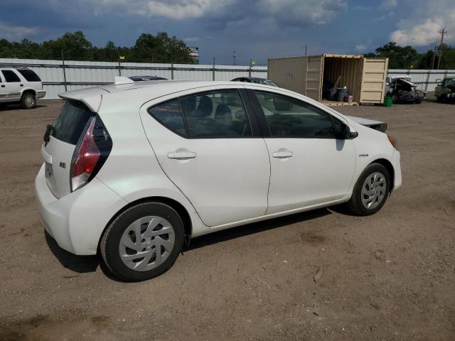 Photo 2 VIN: JTDKDTB35G1139700 - TOYOTA PRIUS C 