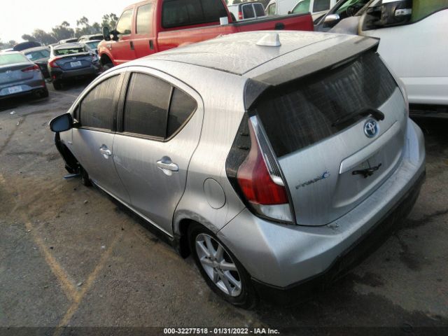 Photo 2 VIN: JTDKDTB35H1597111 - TOYOTA PRIUS C 