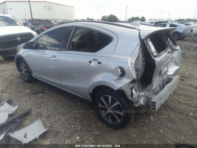 Photo 2 VIN: JTDKDTB35J1605052 - TOYOTA PRIUS C 