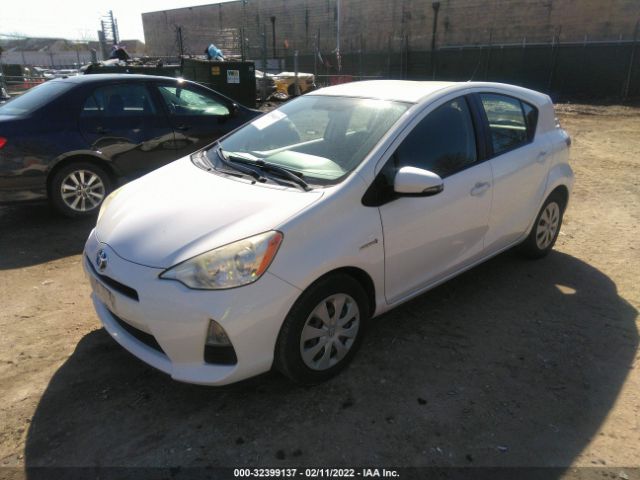 Photo 1 VIN: JTDKDTB36C1010987 - TOYOTA PRIUS C 