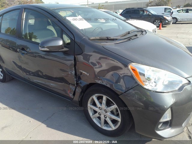 Photo 5 VIN: JTDKDTB36C1013050 - TOYOTA PRIUS C 