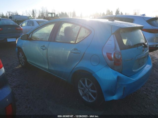 Photo 2 VIN: JTDKDTB36C1016742 - TOYOTA PRIUS C 