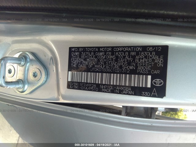 Photo 8 VIN: JTDKDTB36C1021312 - TOYOTA PRIUS C 