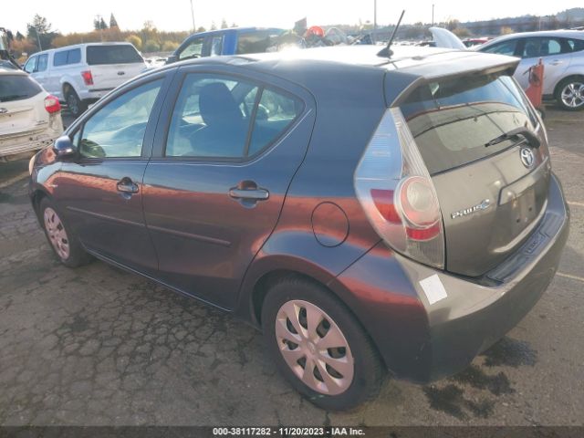 Photo 2 VIN: JTDKDTB36C1501754 - TOYOTA PRIUS C 