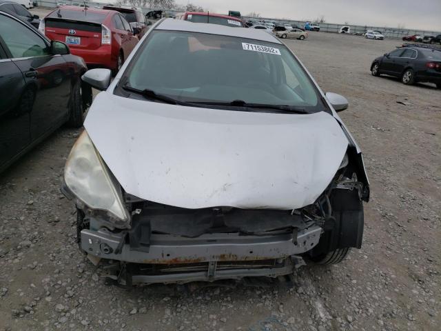 Photo 4 VIN: JTDKDTB36C1506145 - TOYOTA PRIUS C 